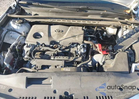 2021 Toyota Camry Le from USA, damaged, VIN 4T1C11AKXMU561025